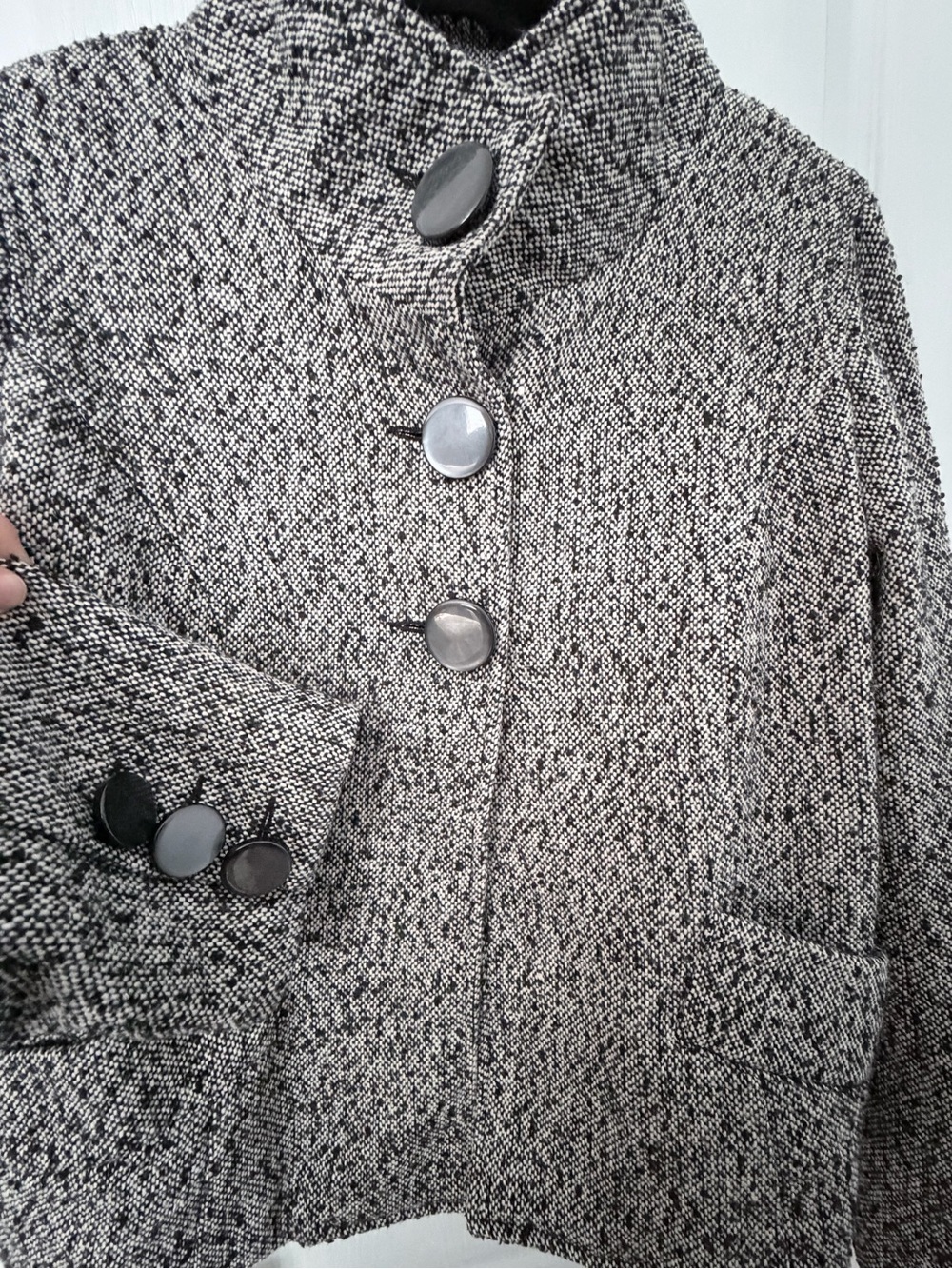 mac & jac Black and White Tweed Button-Front Jacket - Picture 9 of 16